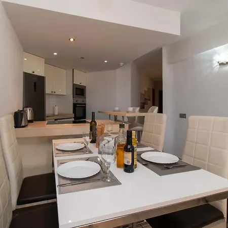 Santa Maria 105 - Two Bed With Sea Views